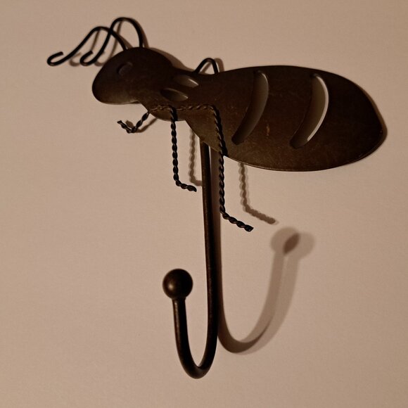 Super Cute metal BUG Hooks - Picture 3 of 12